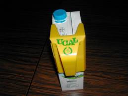 Anse Plastique Pour Brique De Lait Plastic Handle For Milk Carton - Altri & Non Classificati