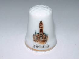 Dé à Coudre En Porcelaine - LILLE - Le Beffroi - D7 - Dés à Coudre