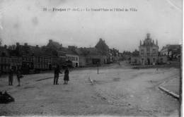 62  FRUGES   PAS DE CALAIS  -   PLACE     - CPA   N/B  9x14  BE - Fruges