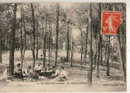 La Tranche Sur Mer   85    Pique Nique En Forêt - La Tranche Sur Mer