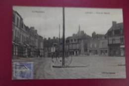 Cp  Lassay Place Du Marché - Lassay Les Chateaux