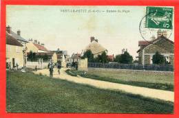 VERT LE PETIT 1908 ENTREE DU PAYS CARTE COLORISEE EN TRES BON ETAT - Vert-le-Petit