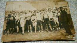 PHOTO -PARIS LES SPORT - BELLE CARTE -PHOTO-DEPART DE COURSE 1908 N°1 - Atletiek