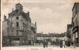 36.....INDRE .....ISSOUDUN.......PLACE DE LA POTERIE... .ECRITE . ‹(•¿• )› - Issoudun