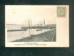 Colonie Du DAHOMEY -  Appontement De La Compagnie Du Wharf - Lagune De Cotonou (animée Bateau Cliché M.O.) - Dahomey