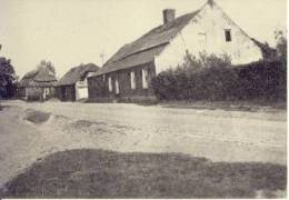 Geel-Bel Geel Huis Janssens-Gilis Schuur Lievens-Luyckx Huis Karel Lommelen - Geel