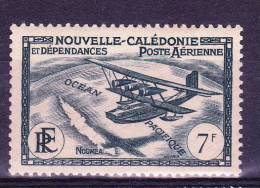 Nouvelle Calédonie PA N°31 Neuf Charniere - Unused Stamps