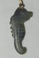 PENDENTIF HIPPOCAMPE CHEVAL Des Mers En JADE 35 Mm - Hangers