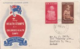 New Zealand FDC Scott #B40-B41 Set Of 2 Health Stamps Princess Anne, Prince Charles Cachet: NZ Flag Buy Health Stamps - FDC