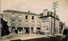 Dépt 50 - DUCEY-LES-CHÉRIS - Hôtel Du Lion D'Or - BERNARDIN - CPSM - Animée - Ducey