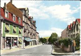 57 - Moselle - FREYMING  - Rue Emile HUCHET - Dentelée - Format 10,5  X  14,9 - Pierron  Sarreguemines 6257 - Freyming Merlebach