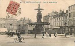 CHALONS SUR MARNE PLACE DE LA REPUBLIQUE - Châlons-sur-Marne