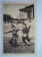 CAMBODGE  :  Danseuses Cambodgiennes - Cambodge