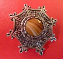 Broche - Spille