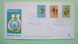 Netherlands Antilles 1974 FDC Maxicard - Planned Parenthood - World Population Year - Children Family - Antillen