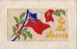 CARTE BRODEE DRAPEAUX FRANCAIS ET DRAPEAU BRITANIQUE - Brodées