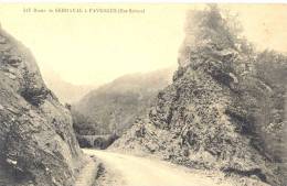 CARTE POSTALE    FAVERGES   ROUTE DE SERRAVAL A FAVERGES - Faverges