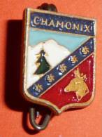 Rare ECUSSON Broche, émaillé, émail, CHAMONIX, Augis, Petit Modèle - Obj. 'Herinnering Van'