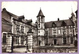 AUMALE  - L'Hôtel De Ville - Aumale