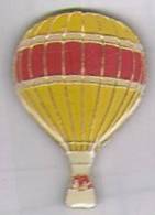 La Montgolfiere Jaune Et Rouge - Luchtballons