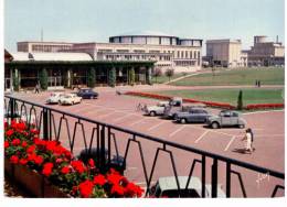 * C.E.N De Saclay - Le Restaurant Et Les Grands Réacteurs - Saclay