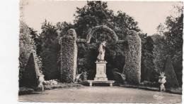 Becherel Chateau De Caradeuc Monument D'apollon - Bécherel