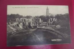 Delcampe - Cp  Saintes Les Arenes Romaines - Saintes