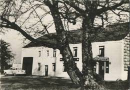 BRULY-DE-PESCHES :  Hotel De La Fontaine (  ( 10.5  X  7.5 Cm ) - Couvin