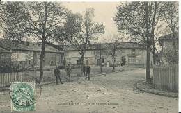 VILLE-SUR-TOURBE.  Cour De L´ancien Château - Ville-sur-Tourbe