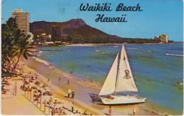 WAIKIKI BEACH, Hawaii - Catamaran In The Front, Diamond Head In The Background - Big Island Of Hawaii