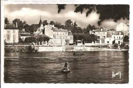 94  -  ABLON  -  Le Quartier De L' Eglise - CPSM -   Petite Animation  Pêcheurs En Barques - Ablon Sur Seine