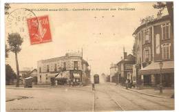 LES PAVILLONS SOUS BOIS - SEINE SAINT DENIS - CARREFOUR ET AVENUE DES PAVILLONS - TRAMWAY - Les Pavillons Sous Bois