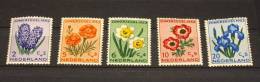 Nederland   Michel Nr:    607-11    *  Falz   #3134 - Unused Stamps