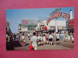 - New Jersey >   Amusement  Steeplechase Pier &  Steel Pier  - -ref  778 - Atlantic City