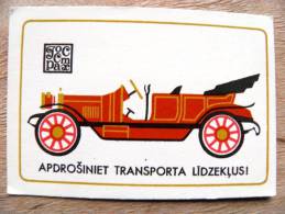 Small Calendar From USSR Latvia 1976,  Old Car Auto Transport Insurance Tirage 100 000 - Small : 1971-80