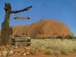 (428) Australia - NT -  Ayers Rock World Largest Monolith - Uluru & The Olgas