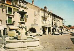 CPSM  74 RUMILLY La Fontaine Et Les Arcades Auto Dauphine , Estafette, 2cv ,404 - Rumilly