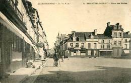 N°28577 -cpa Thury Harcourt -place Des Halles- - Thury Harcourt