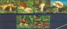 1973 BHOUTAN 423-26+ PA 131-32** Champignons , 3 D - Bhoutan