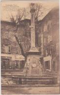 LORGUES  ( Var )  -  Fontaine Monumentale En Marbre Blanc Dédiée Au Roi De Naples LOUIS II. - Lorgues