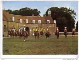 LE HARAS DU PIN -  Reprise De La Maison Du Roy Exécutée Par 12  Cavaliers De La Garde Républicaine De Paris - N° 5 - Exmes