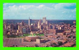 DALLAS, TEXAS - SKYLINE VIEW, THE METROPOLITAN CENTER OF SOUTHWESTERN BUSINESS - TRAVEL - DIMENSION  23X14 Cm - - Dallas