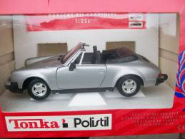 POLISTIL - PORSCHE 911 CABRIOLET /SPIDER   AVEC SA  BOITE   Scala 1/25 - Polistil