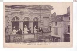 79 LA MOTHE SAINT HERAYE Presentation Des Rosieres Au Balcon De La Maison Croix Juive Poste - La Mothe Saint Heray