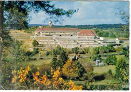 CPSM FELLETIN (Creuse) - L'Ecole Des Métiers Du Batiment : Vue Générale - Felletin