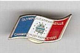 PIN´S - FOOT BALL - OLYMPIQUE DE MARSEILLE - OM - CHAMPION DE FRANCE - 1991. - Fussball