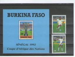 BURKINA FASO 1992  SET 2 STAMPS + BLOCK  FOOTBALL  SPORT UNUSED - Burkina Faso (1984-...)