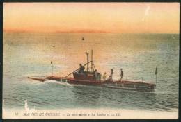 MARINE DE GUERRE - Le Sous-marin "La Loutre" - Submarines