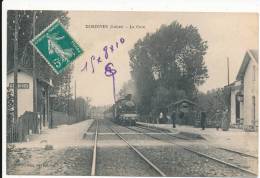 DORDIVES - La Gare, Vue Intérieure - Arrivée Du Train - Dordives