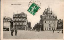 51....MARNE......EPERNAY. ...PLACE DE LA REPUBLIQUE..... .EC RITE  . . ‹(•¿• )› - Epernay